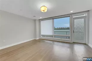 3 Somerset Ln 109, Edgewater, NJ 07020 - Photo 17