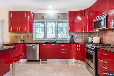 10 Pierson Court, Mahwah, NJ 07430 - Photo 27