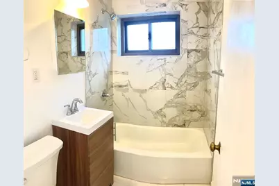 501 Linwood Drive 4 #4, Fort Lee, NJ 07024 - Photo 13