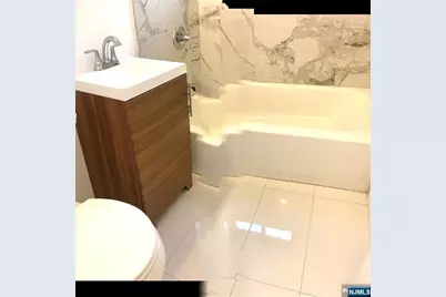 501 Linwood Drive 4 #4, Fort Lee, NJ 07024 - Photo 11