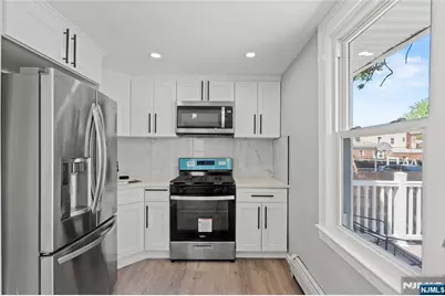 190 Washington Avenue, Hackensack, NJ 07601 - Photo 3