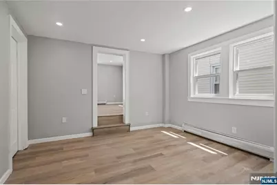 190 Washington Avenue, Hackensack, NJ 07601 - Photo 9