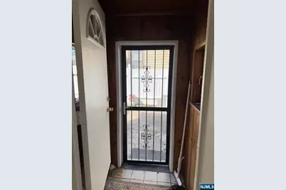 255 Bluff Road, Fort Lee, NJ 07024 - Photo 3