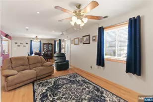 7 Franklin St, Little Ferry, NJ 07643 - Photo 13