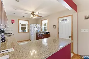 7 Franklin St, Little Ferry, NJ 07643 - Photo 7