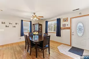 7 Franklin St, Little Ferry, NJ 07643 - Photo 5