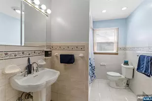 7 Franklin St, Little Ferry, NJ 07643 - Photo 25