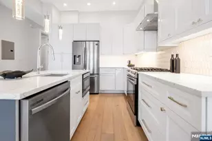 2602 Palisade Ave, Weehawken, NJ 07086 - Photo 35