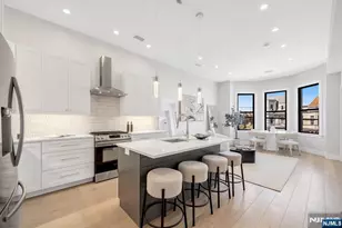 2602 Palisade Ave, Weehawken, NJ 07086 - Photo 33