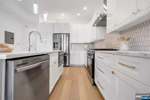 2602 Palisade Ave, Weehawken, NJ 07086 - Photo 9