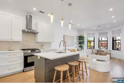 2602 Palisade Avenue, Weehawken, NJ 07086 - Photo 7