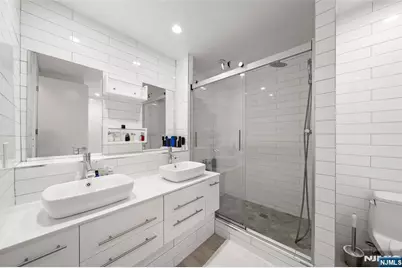 1077 River Road Ph 13 #PH 13, Edgewater, NJ 07020 - Photo 11