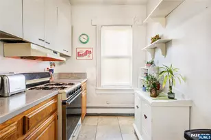 24 Pleasant Ave, Clifton, NJ 07013 - Photo 15