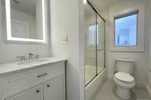 211 Slocum Way B, Fort Lee, NJ 07024 - Photo 9