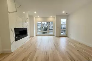 211 Slocum Way B, Fort Lee, NJ 07024 - Photo 3