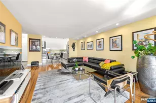 300 Gorge Road 58, Cliffside Park, NJ 07010 - Photo 17