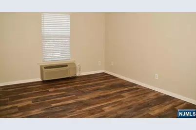 2 Richmond Road 110 #110, West Milford, NJ 07480 - Photo 21