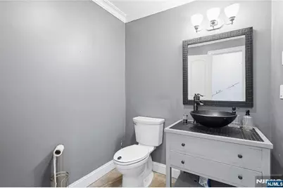 770 Hartwell Street, Teaneck Township, NJ 07666 - Photo 17