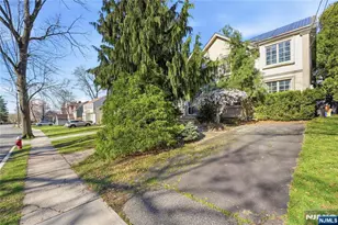 770 Hartwell St, Teaneck Township, NJ 07666 - Photo 35