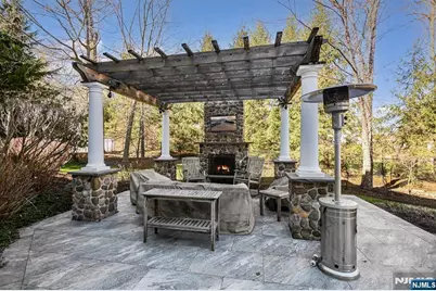 506 Julie Court, Wyckoff Township, NJ 07481 - Photo 33