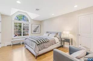 390 Lavelle Ct, Wyckoff Township, NJ 07481 - Photo 23