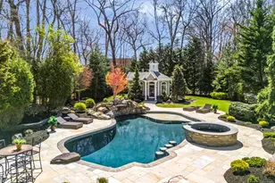 390 Lavelle Ct, Wyckoff Township, NJ 07481 - Photo 29