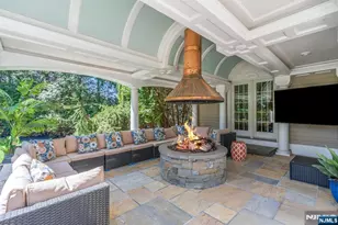 390 Lavelle Ct, Wyckoff Township, NJ 07481 - Photo 33