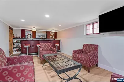 652 1st Avenue, Elizabeth, NJ 07206 - Photo 23