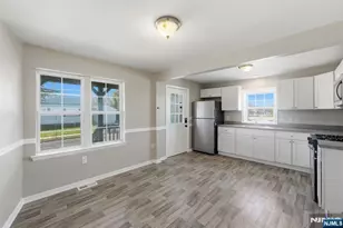 131 La Monte Ave, Bound Brook, NJ 08805 - Photo 11