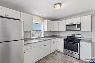 131 La Monte Ave, Bound Brook, NJ 08805 - Photo 13