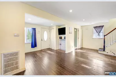 1104 Congress Avenue, Teaneck Township, NJ 07666 - Photo 3