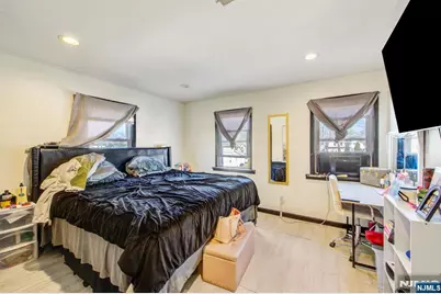 1104 Congress Avenue, Teaneck Township, NJ 07666 - Photo 13