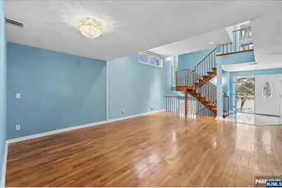 376 Kenwood 9 #9, Englewood, NJ 07631 - Photo 7