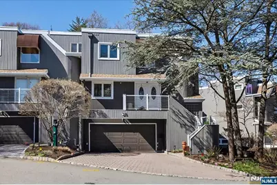 376 Kenwood 9 #9, Englewood, NJ 07631 - Photo 1