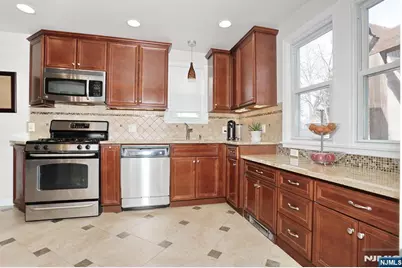 150 Niagara Street, Dumont, NJ 07628 - Photo 15