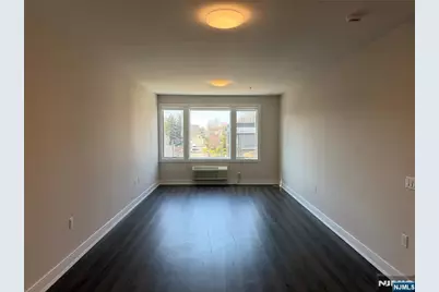 470 Main Street 412 #412, Fort Lee, NJ 07024 - Photo 5
