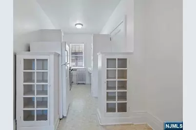 20 Garber Square C1 #C1, Ridgewood, NJ 07450 - Photo 5