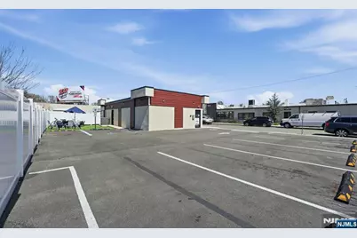 27-16 Broadway, Fair Lawn, NJ 07410 - Photo 27