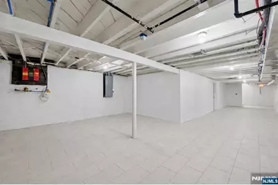 27-16 Broadway, Fair Lawn, NJ 07410 - Photo 17