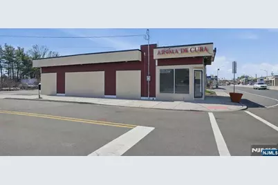 27-16 Broadway, Fair Lawn, NJ 07410 - Photo 3