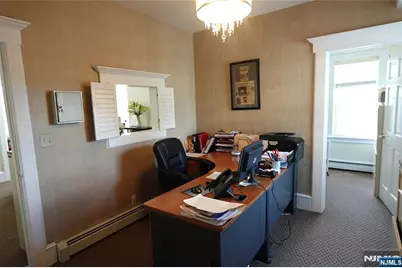 235 Everett Avenue, Wyckoff Township, NJ 07481 - Photo 9