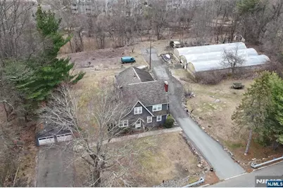 182 Airmont Avenue, Mahwah, NJ 07430 - Photo 3