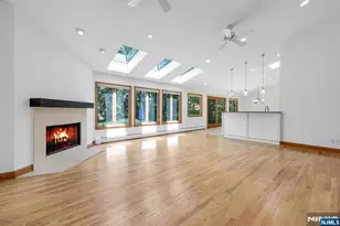 309 South Dr, Paramus, NJ 07652 - Photo 15