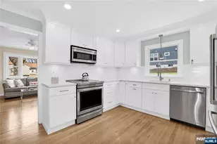 77 Mountain Ave, Cedar Grove, NJ 07009 - Photo 9