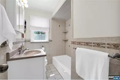 77 Mountain Avenue, Cedar Grove, NJ 07009 - Photo 19