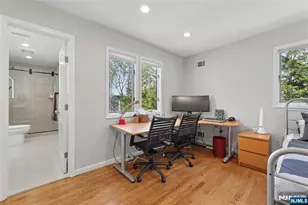 160 Magnolia Ave, Tenafly, NJ 07670 - Photo 27