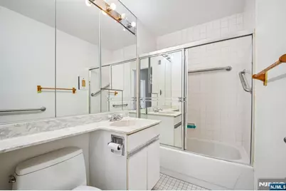 111 Mulberry Street 2C #2C, Newark, NJ 07102 - Photo 15