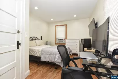 111 Teaneck Road, Teaneck Township, NJ 07666 - Photo 15