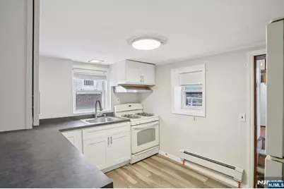 17 Emma Place, Clifton, NJ 07013 - Photo 15