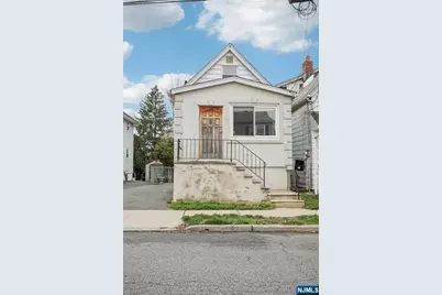 17 Emma Place, Clifton, NJ 07013 - Photo 3